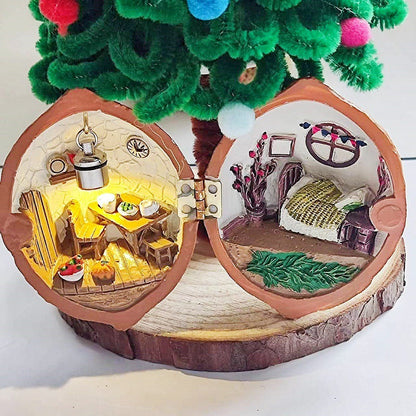 Mini Miniature Walnut World Resin Crafts